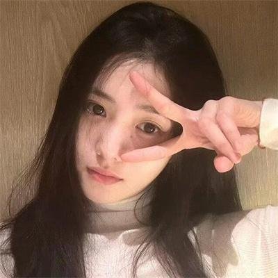沉默一瞬